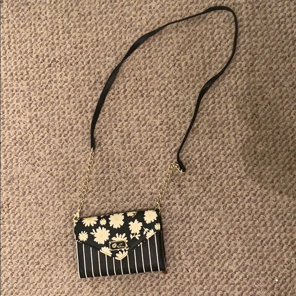 Betsy Johnson floral cross body - Picture 3 of 3